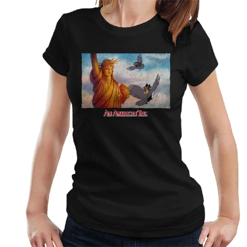 An American Tail Flying Henri Le Pigeon Near Statue Of Liberty Women's T-Shirt Welt Pockets Slit Pockets Flap Pockets An American Tail Flying Henri Le Pigeon Near Statue Of Liberty Women's T-Shirt Welt Pockets Slit Pockets Flap Pockets