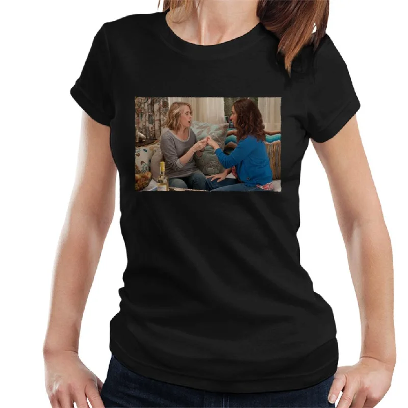 Bridesmaids Annie And Lillian Reveals Engagement Women's T-Shirt Rayon Velvet Corduroy Bridesmaids Annie And Lillian Reveals Engagement Women's T-Shirt Rayon Velvet Corduroy