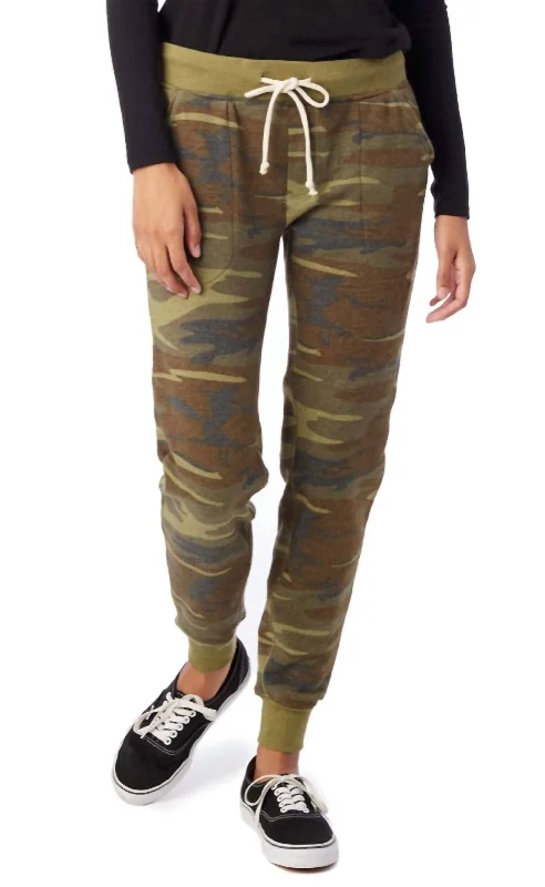 Fleece Jogger Pant In Camo Comfortable Wide-Leg Pants