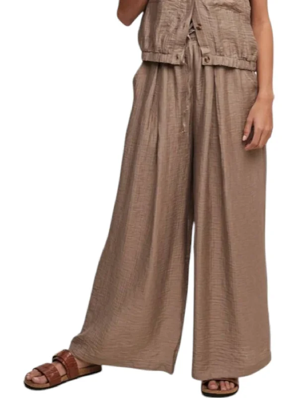 Pleated Wide Leg Pants In Khaki Cozy Fitted Pants