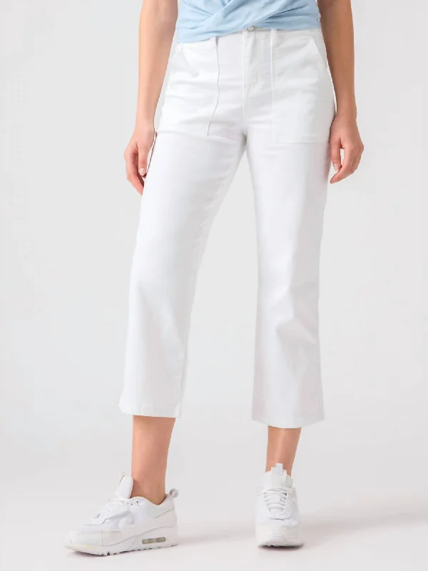 Vacation High Rise Crop Pants In White Chic Checkered Pants