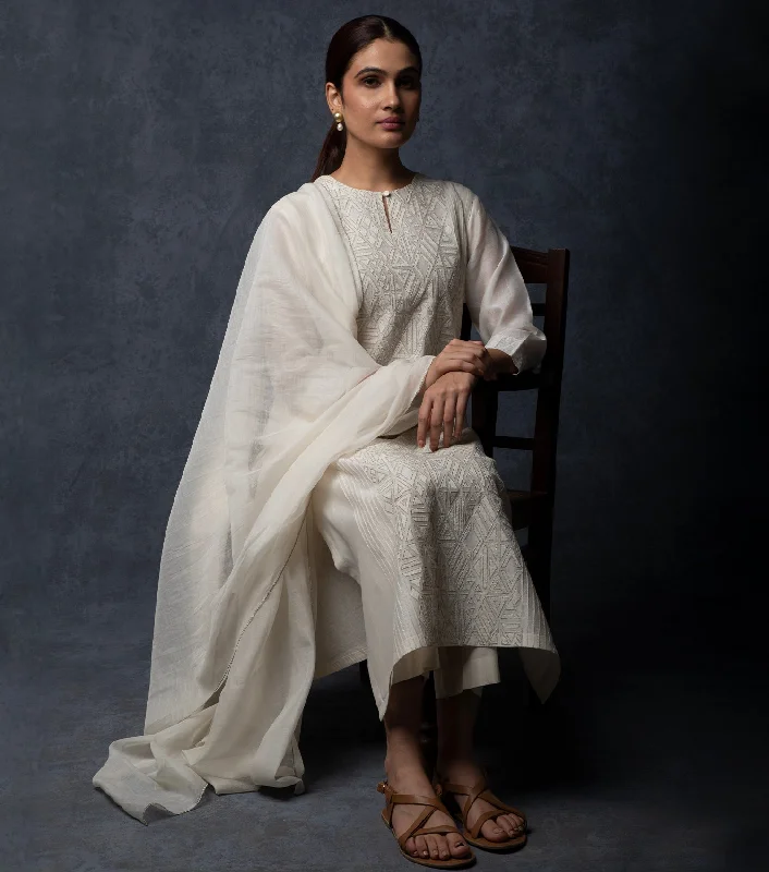 White Applique Cotton Silk Kurta & White Pants Set Trendy Tapered Pants