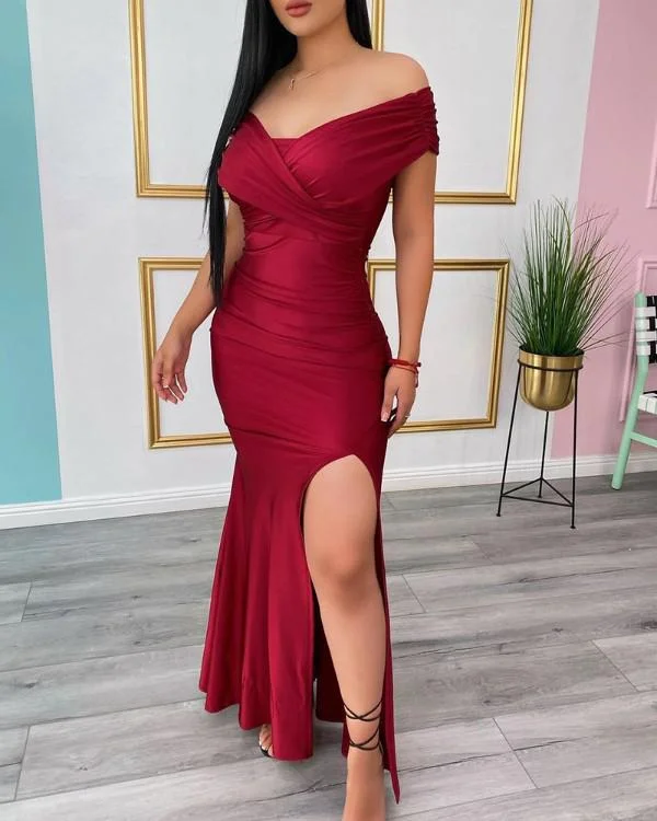 WINE RED