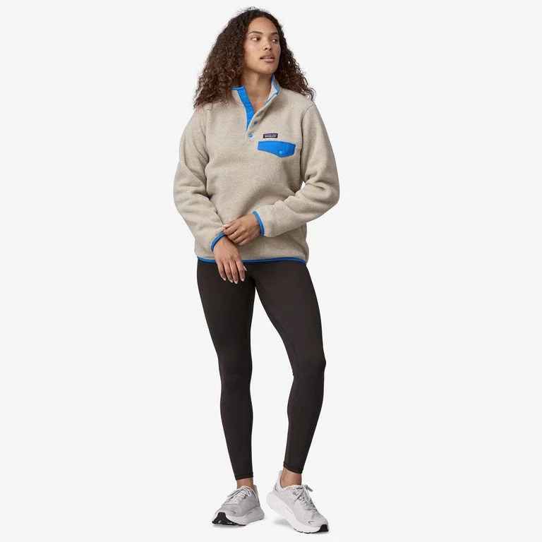Patagonia Women's Lightweight Synchilla® Snap-T® Fleece Pullover - Oatmeal Heather w/Vessel Blue Honey Neck Pullover Patagonia Women's Lightweight Synchilla® Snap-T® Fleece Pullover - Oatmeal Heather w/Vessel Blue Honey Neck Pullover