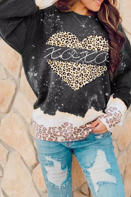 Black XOXO Heart Leopard Splicing Pullover Sweatshirt Oversized Cozy Pullover