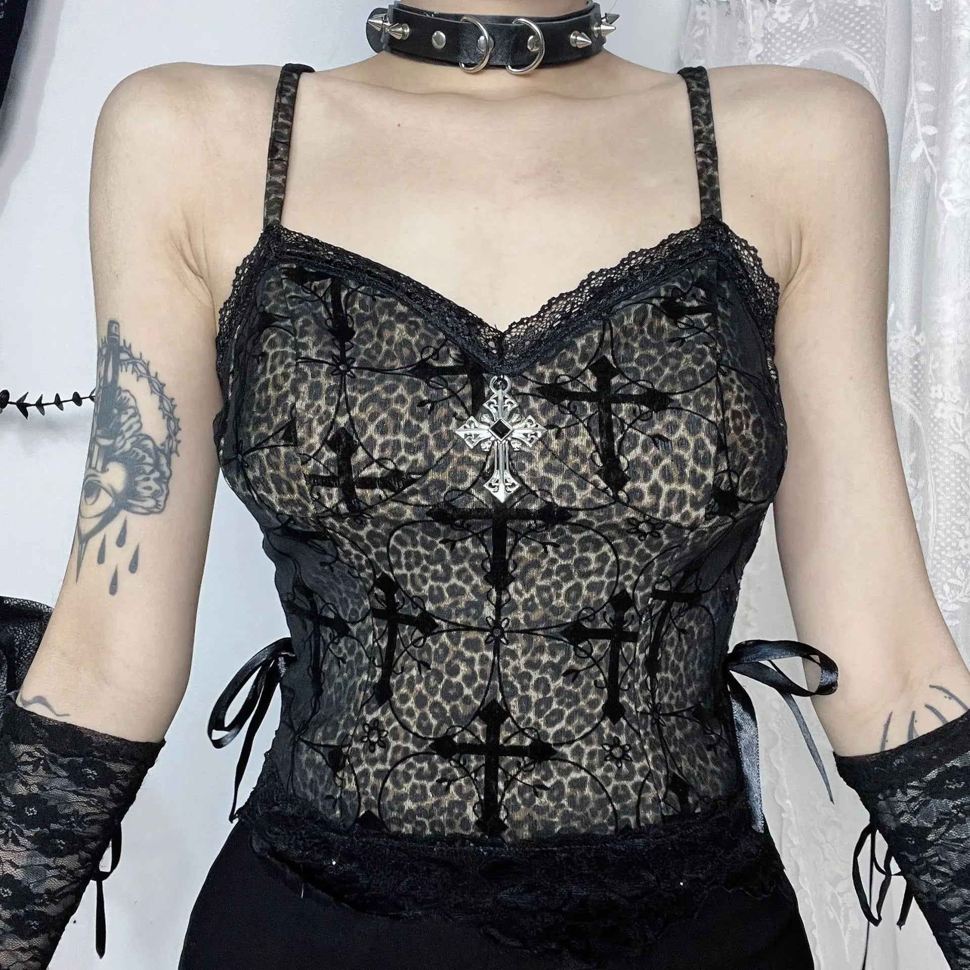 New Arrival Gothic Style Street Spicy Girl Versatile Plush Leopard Print Composite Strap Crop Top Seamless Knitted Crochet New Arrival Gothic Style Street Spicy Girl Versatile Plush Leopard Print Composite Strap Crop Top Seamless Knitted Crochet