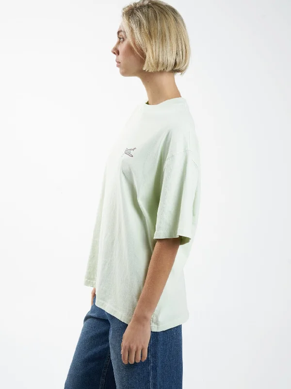 Earths Vibrations Oversized Tee - Washed Mint