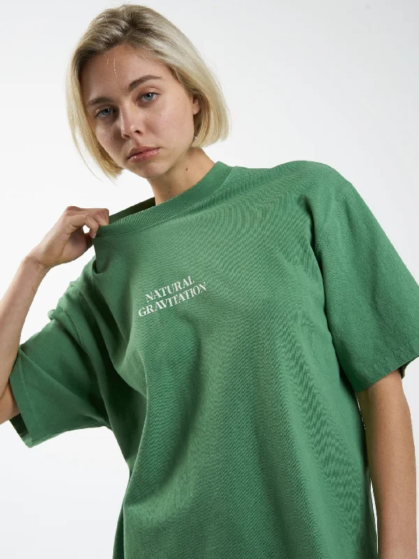 Gravitating Naturally Oversized Tee - Juniper Green