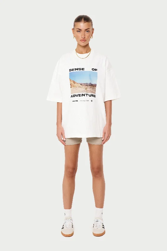 SENSE OF ADVENTURE OVERSIZED T-SHIRT - OFF WHITE