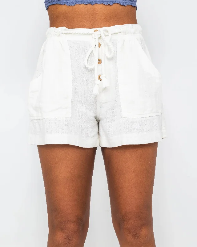 Westmoreland Linen Shorts in Ivory