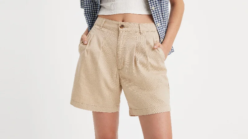 Levi's® Women's Pleated Trouser Shorts